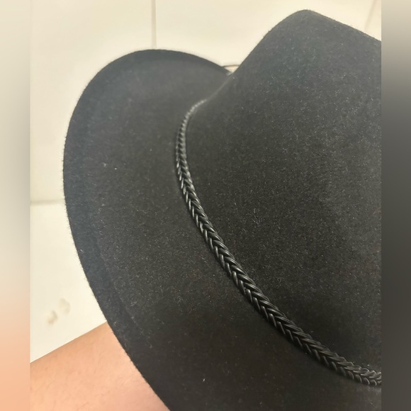 Black ladies fedora with braided detail - Picture 3 of 5